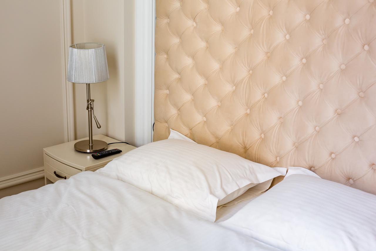 Leogrand Deluxe Apartments On Doroshenka 17 Лвив Екстериор снимка